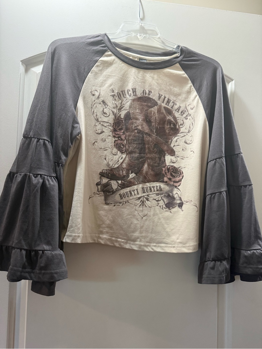 New with tags SHEIN Cream Graphic Raglan Top with Gray Sleeves